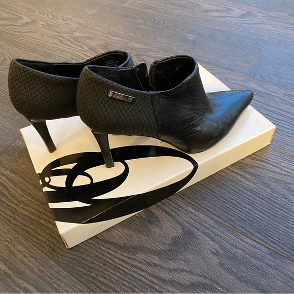 Calvin Klein - bootie heels - Size 6 - Picture 3 of 6